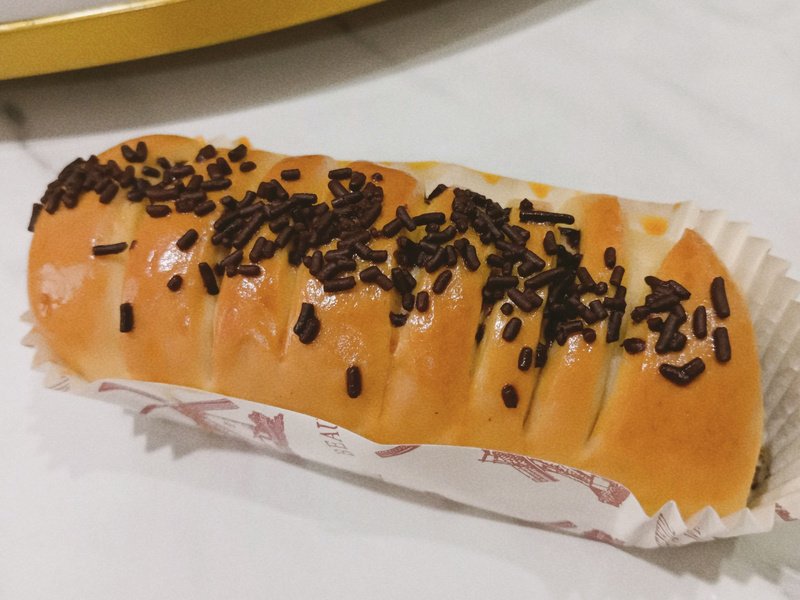 Roti Pisang Cokelat