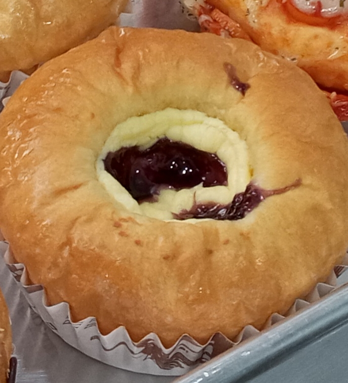 Roti Blueberry Cheese