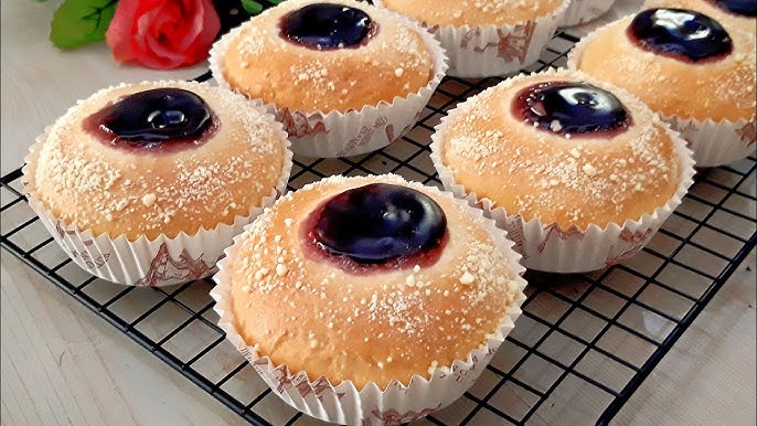 Roti Blueberry Cream Cheese